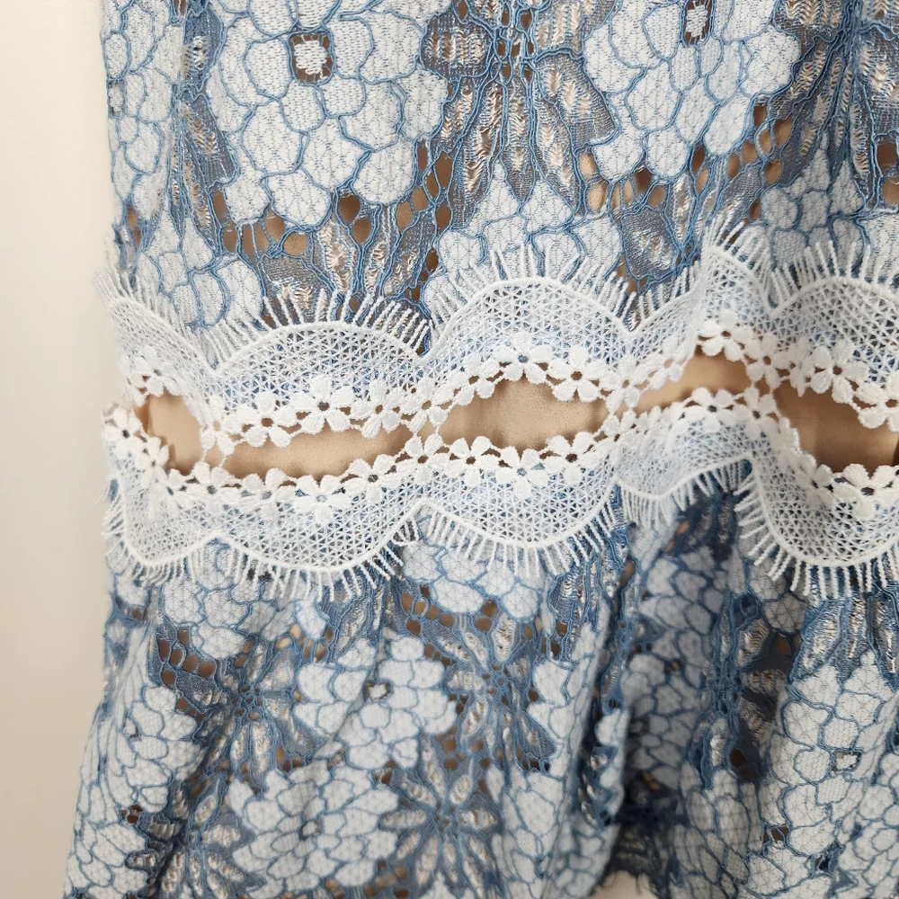 Foxiedox Blue White Floral Lace V Neck Open Back Mini Dress Sz S - Picture 4 of 11